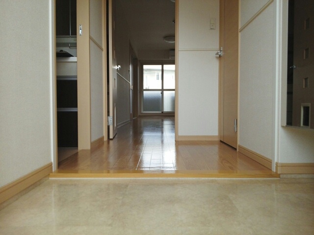 アプリコット　こさか 玄関