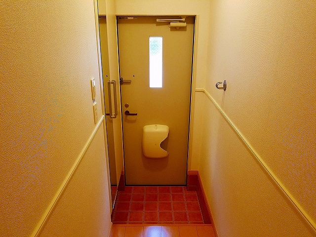 コートドールⅡ 玄関