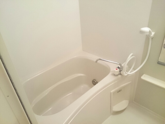 イノセントコートＢ棟 風呂画像