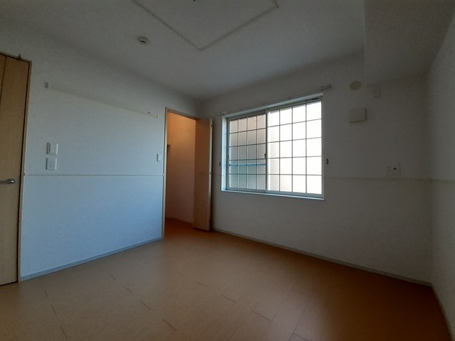 アンフィニ その他3