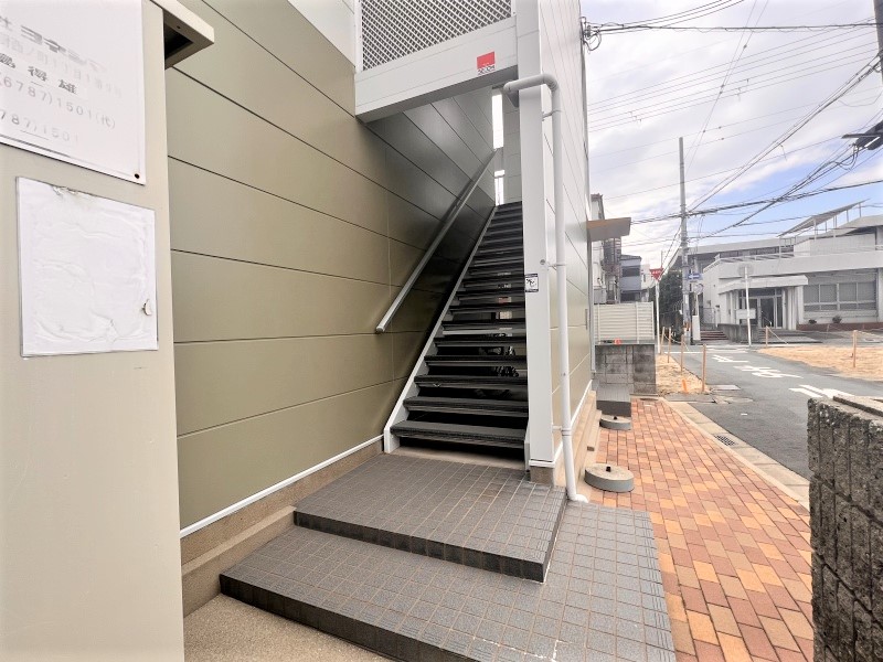 レオパレスｃｈｕＴＴｉ その他3