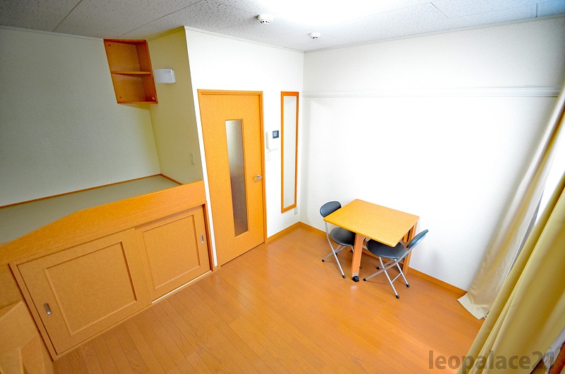 レオパレスＭＡＲＵＫＩＴＡⅢ ベッドルーム