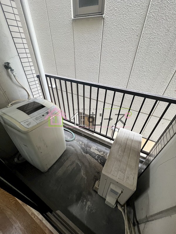 ロイヤル朝日 ベランダ