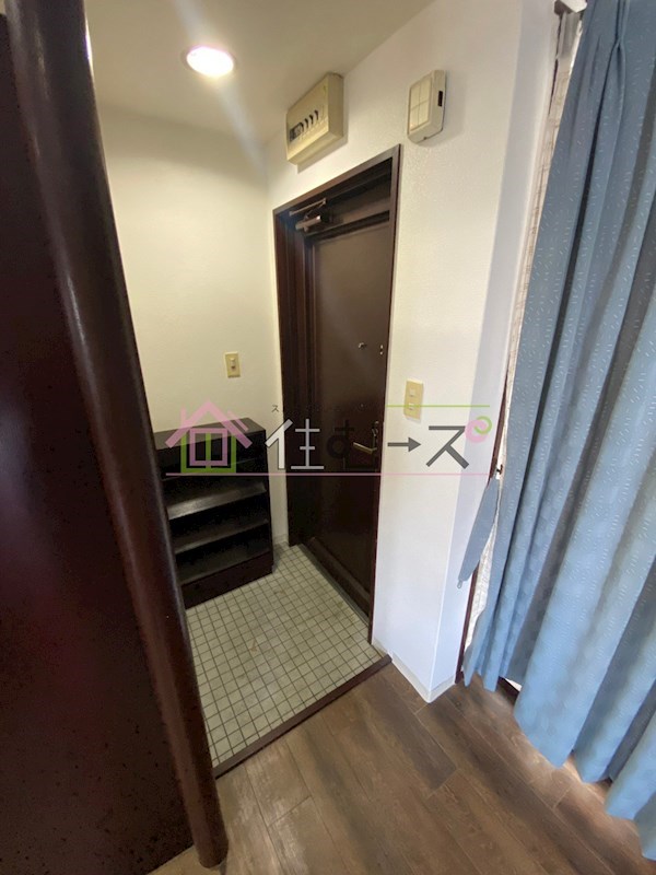 アヴァンセ天王寺 玄関