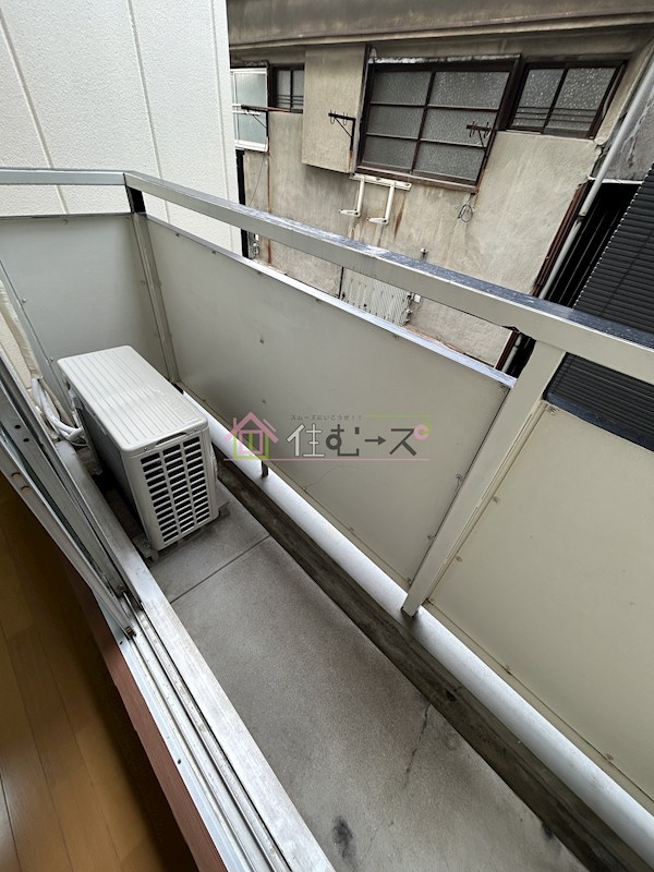 晩成ハイツ関目 ベランダ
