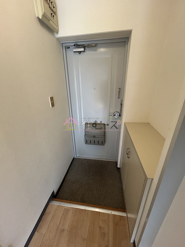 ウエスギスクウェア 玄関