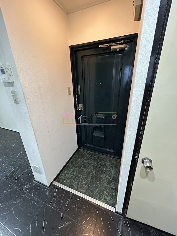 ニューハイツ川端 玄関