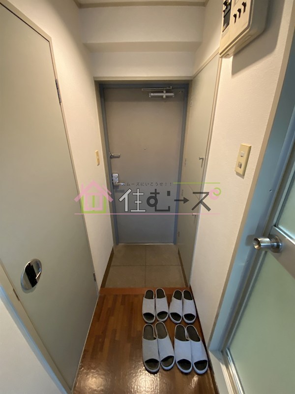 メゾンドフルール 玄関