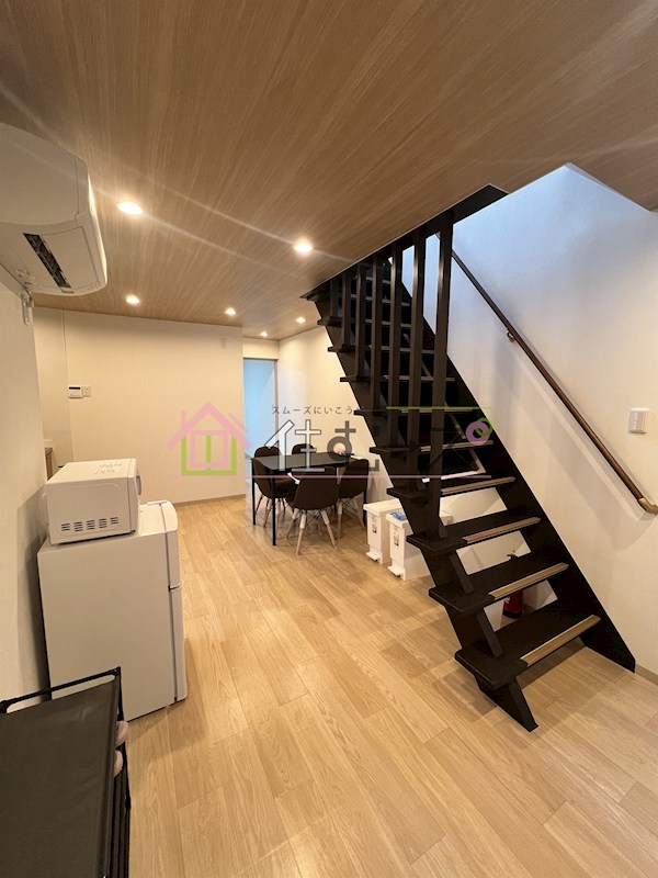 波除2丁目戸建 リビング