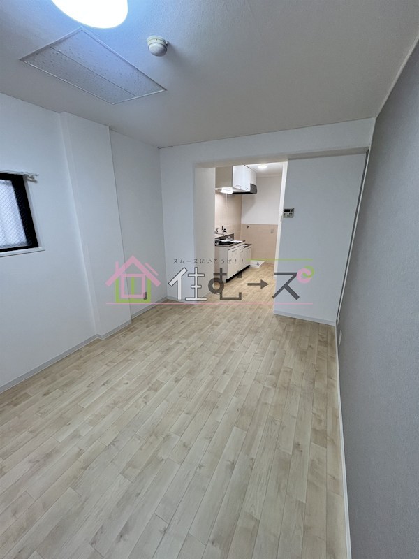 ノーブルハイム高尾 リビング