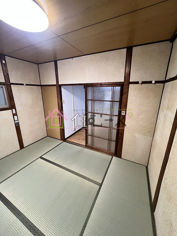 三先1丁目戸建 リビング