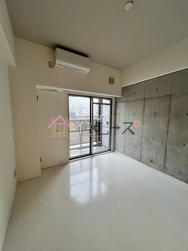 ベルシモンズ大阪港 ベッドルーム