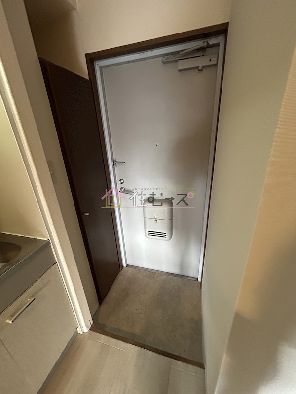 エスぺラール城東 玄関