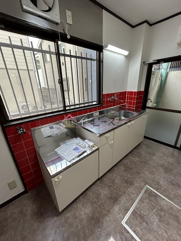 高見ビル キッチン