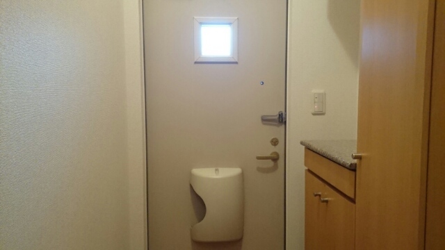 コ－ト　ロベリア 玄関