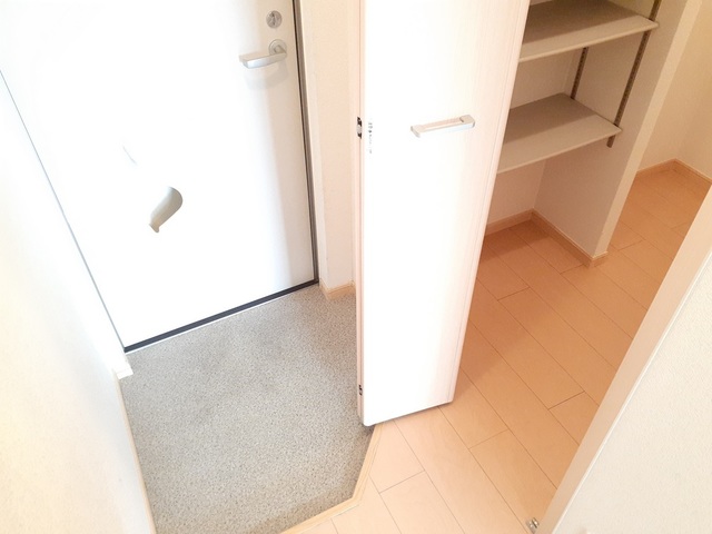 フレグラントオリーブ 玄関