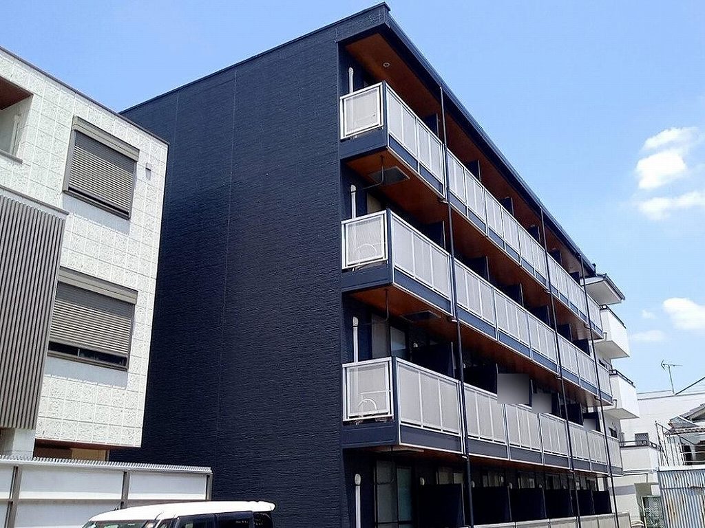 レオパレスＣＯＡＸ 外観