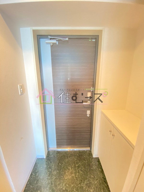 エルミタージュ難波南Ⅴ 玄関