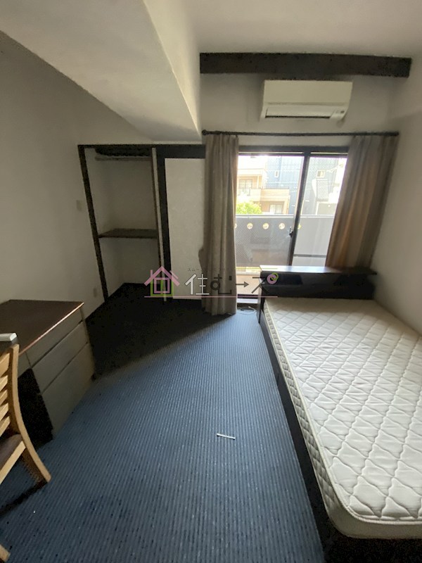 ミールズ新大阪 ベッドルーム