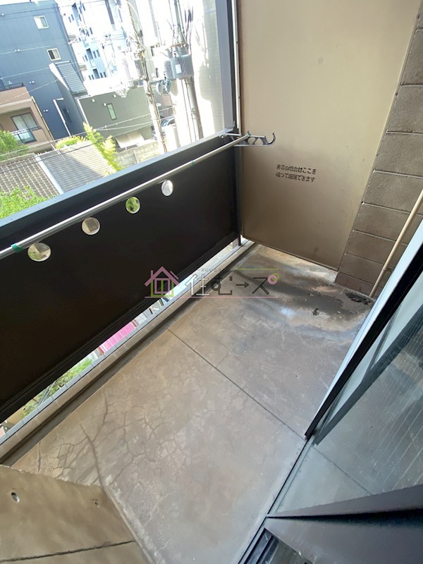 ミールズ新大阪 ベランダ