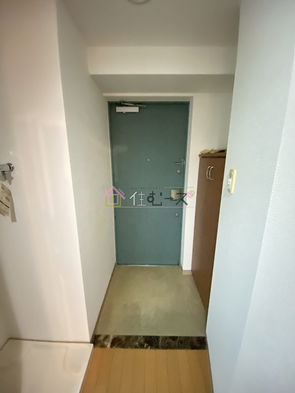 エスリード京橋Ⅲ番館 玄関