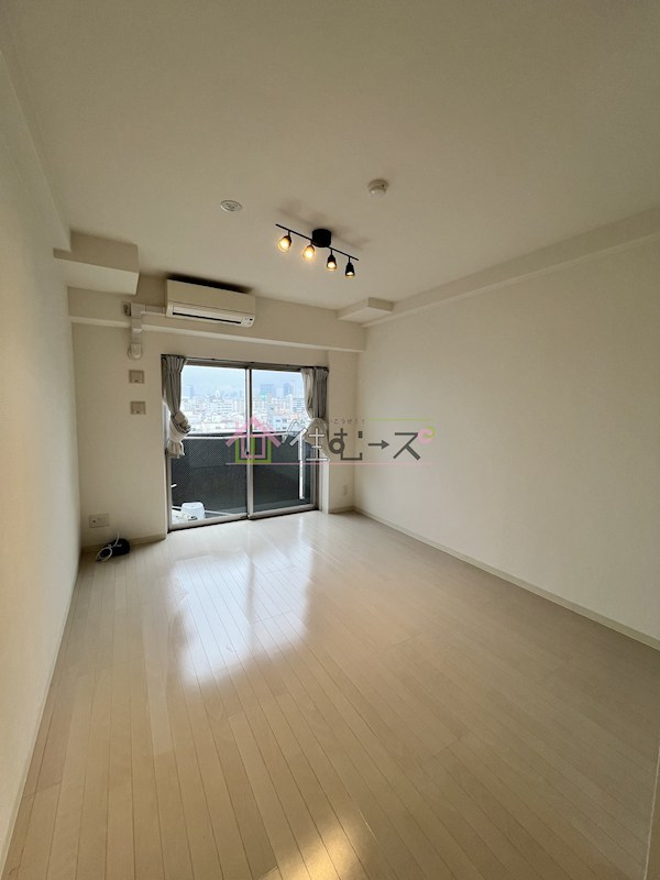 プラディーパ花園 ベッドルーム