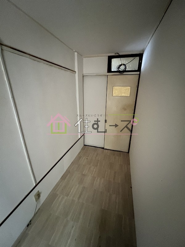 万葉ビル リビング