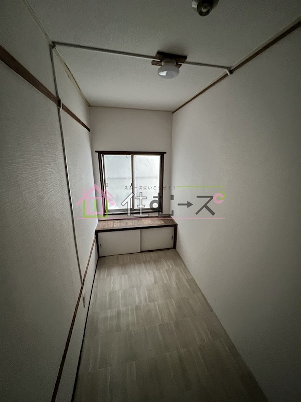 万葉ビル ベッドルーム