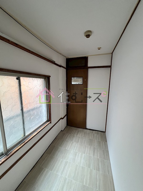 万葉ビル リビング