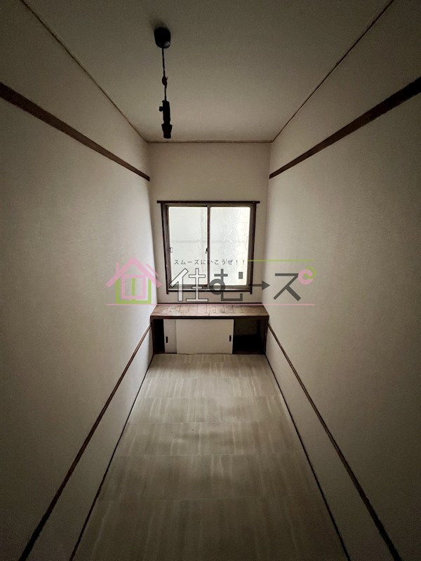 万葉ビル ベッドルーム