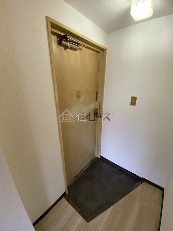 サンロイヤルみやこ 玄関