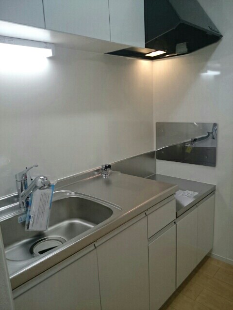 サン　プリュネ キッチン