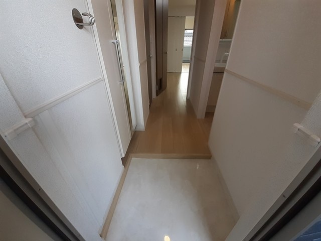 サギタリウス　レオ　Ⅱ 玄関