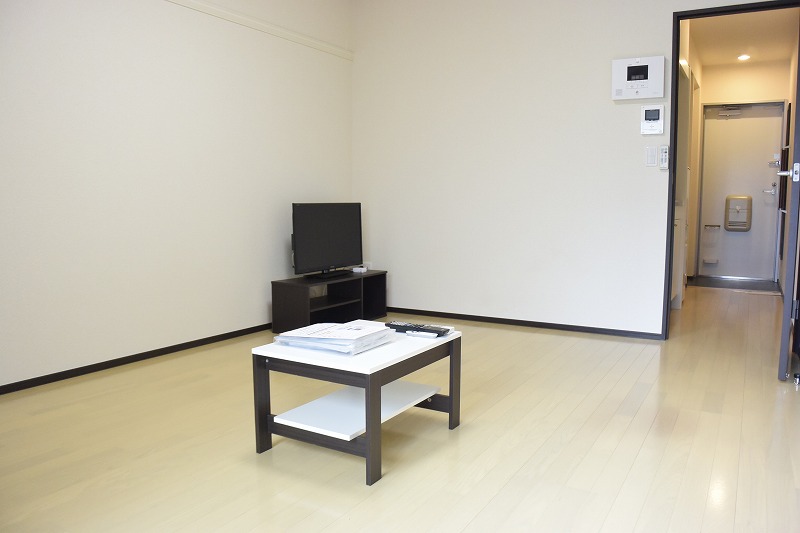 レオネクスト宝 リビング