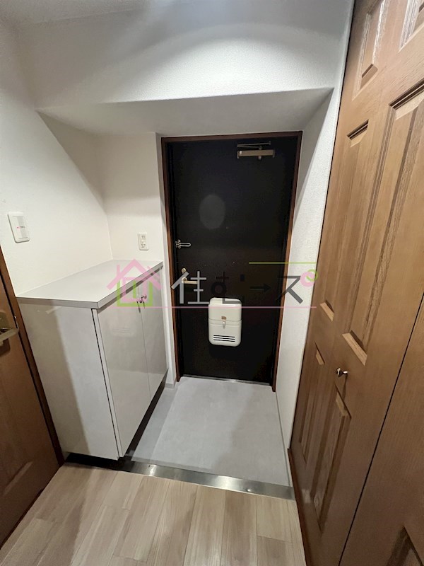 エバースクエア同心 玄関