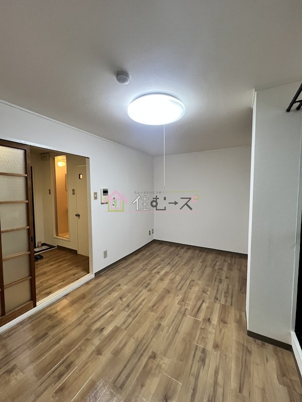 ロイヤル天王寺南 リビング