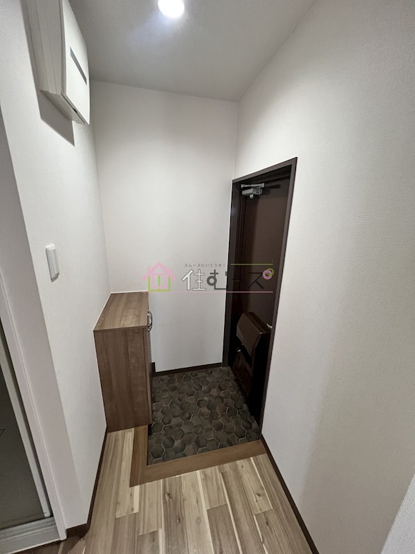 センチュリーロイヤル昭和町 玄関