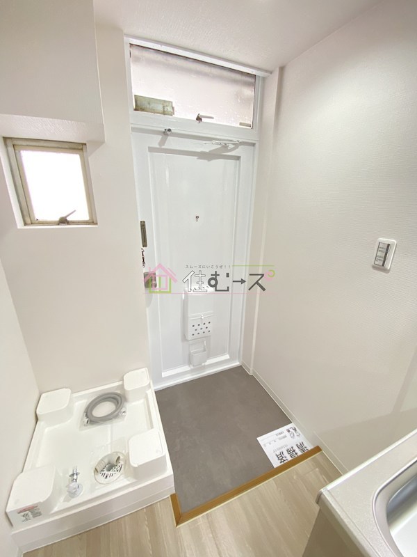 Regalo新森B棟 玄関