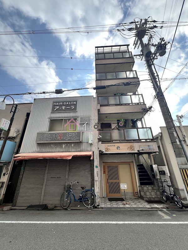 ホリーハイツ 外観