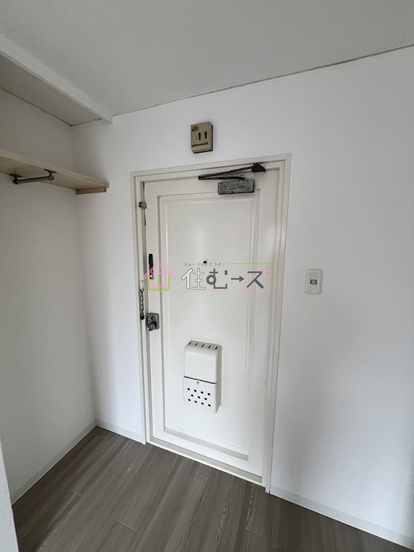 CoCoメゾン西田辺 玄関