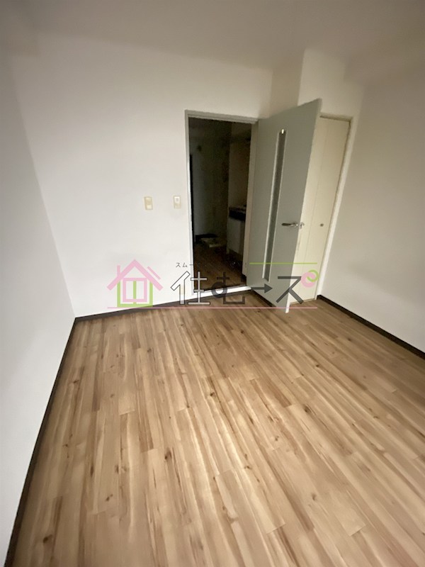 エストマーレ鶴見二番館 リビング