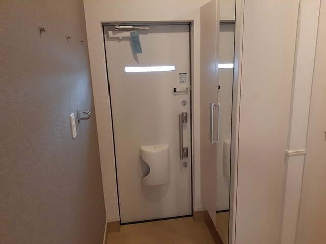 レイアフォレストⅠ 玄関