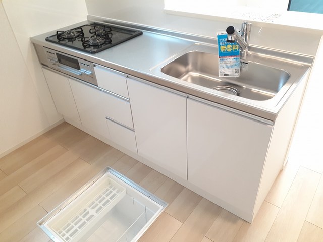 レイアフォレストⅠ キッチン