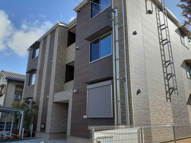 リ・リアン 外観