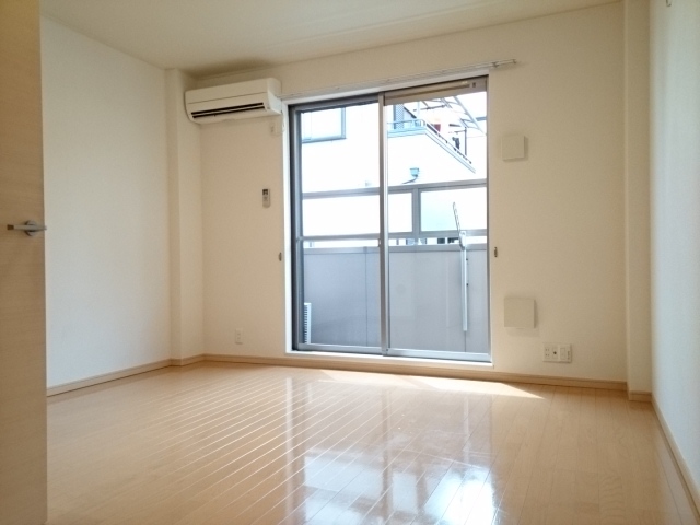 ネオカーサ リビング