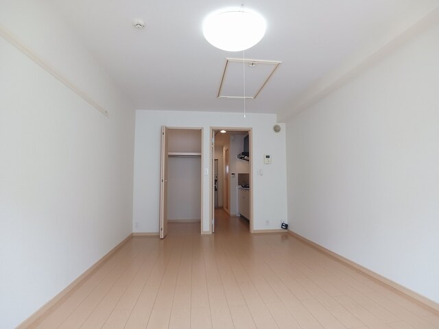 オペラコート リビング