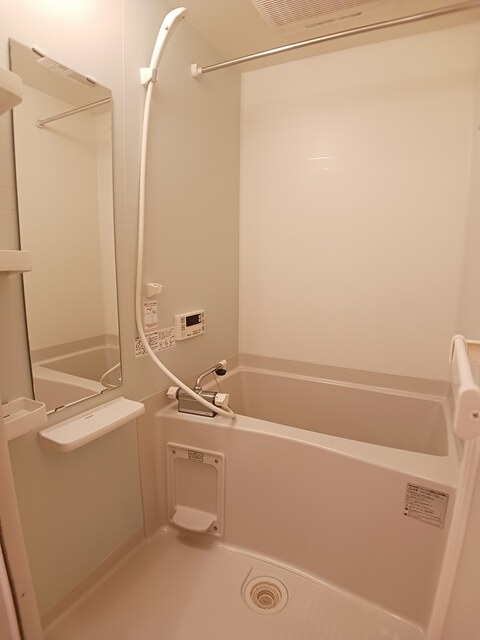 オペラコート 風呂画像