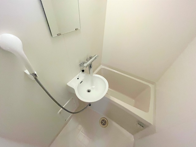 レオパレスＦｕｔｕｒａ　泉 風呂画像