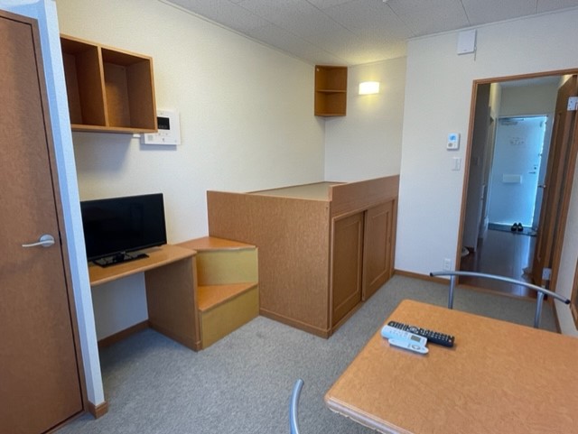 レオパレスＫＡＺＵ リビング