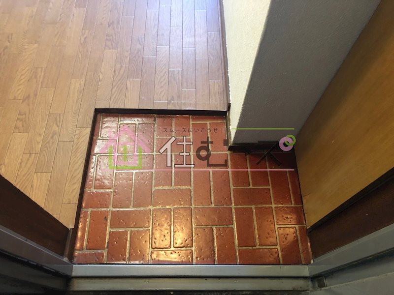 シャトー東梅田 玄関